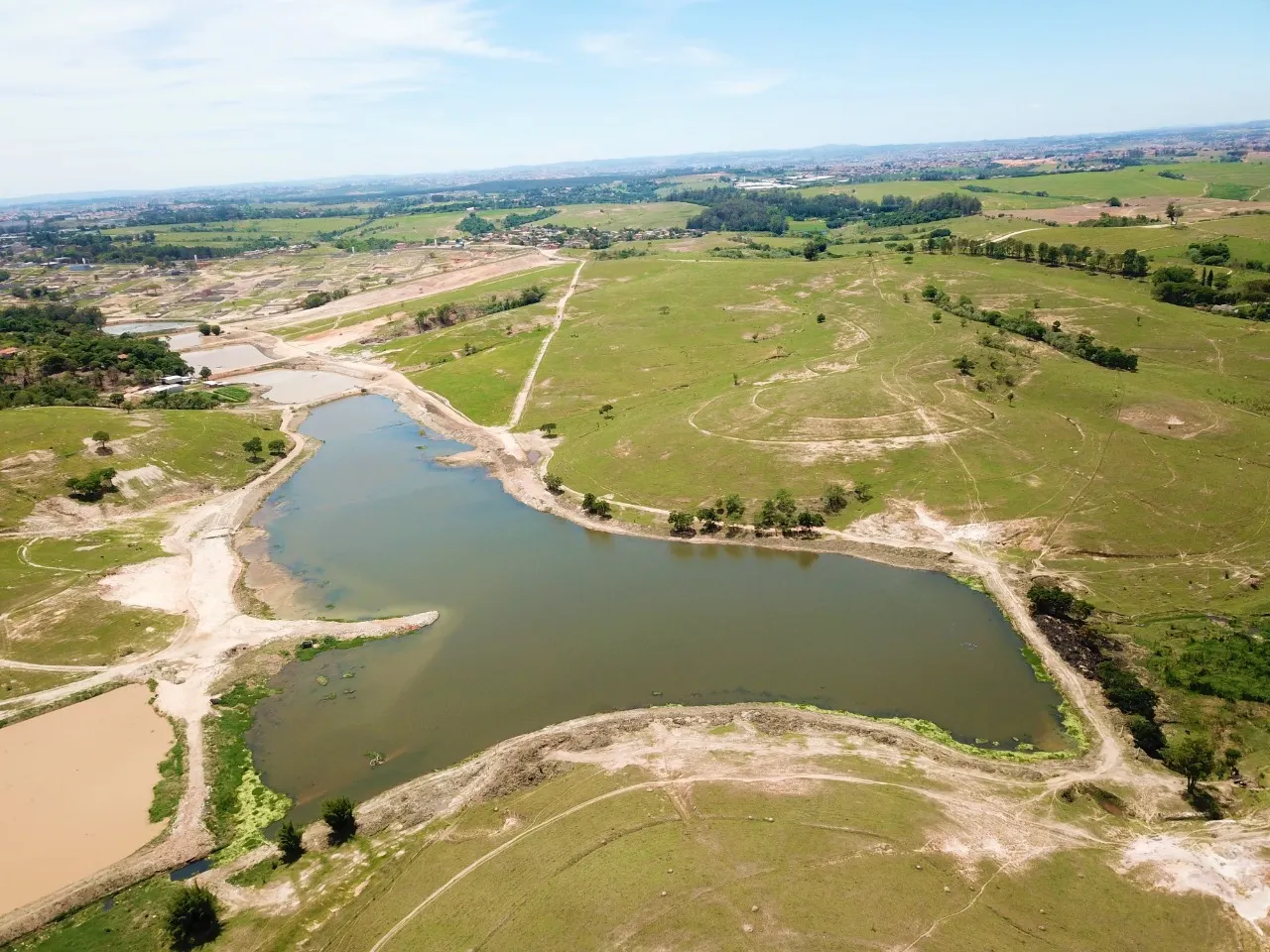 Terreno à venda de 500 m² em Hortolândia, SP, Brasil