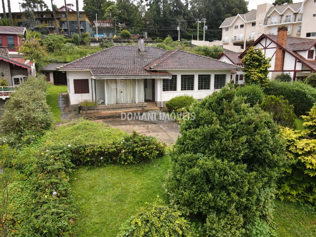 Casa à venda de 1.035 m² em Campos do Jordão, SP, Brasil