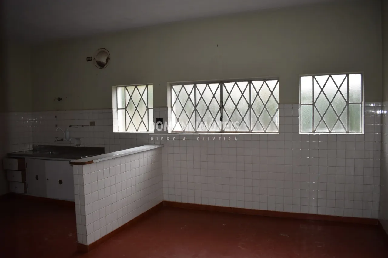 Casa à venda de 1.035 m² em Campos do Jordão, SP, Brasil