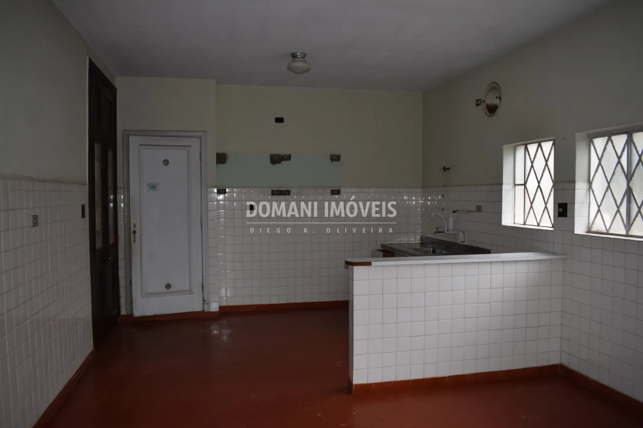 Casa à venda de 1.035 m² em Campos do Jordão, SP, Brasil