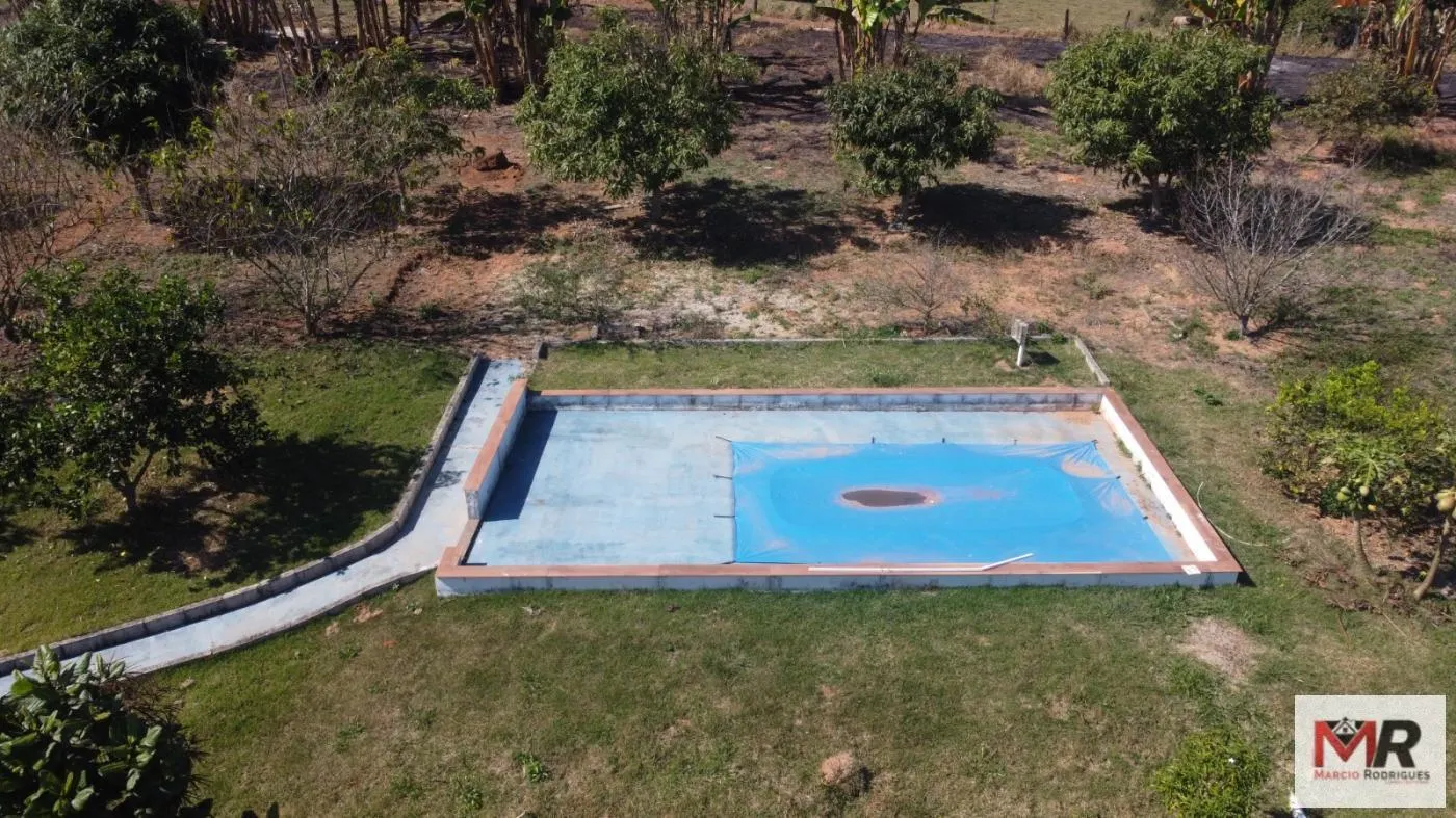 Chácara à venda de 9.750 m² em Silvianópolis, MG, Brasil