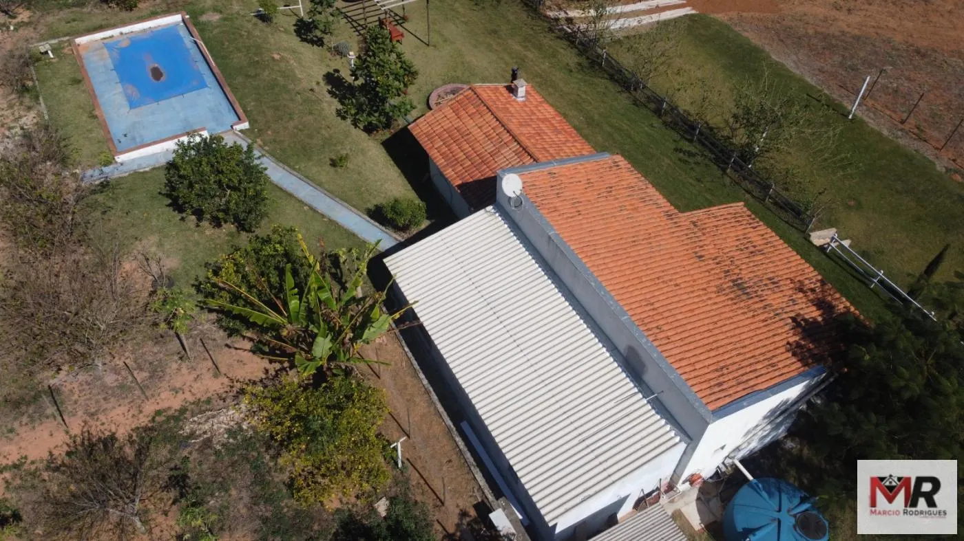 Chácara à venda de 9.750 m² em Silvianópolis, MG, Brasil