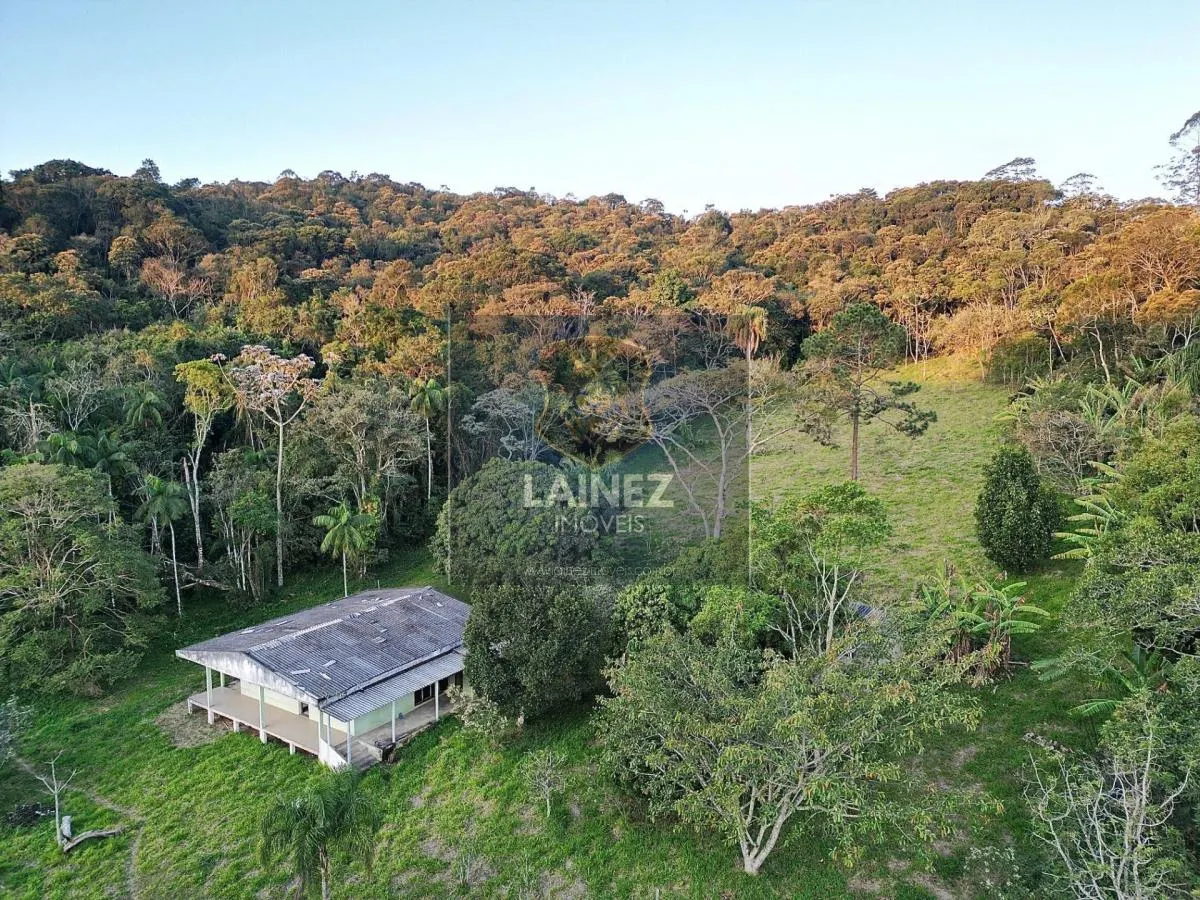 Sítio à venda de 6 ha em São Lourenço da Serra, SP, Brasil