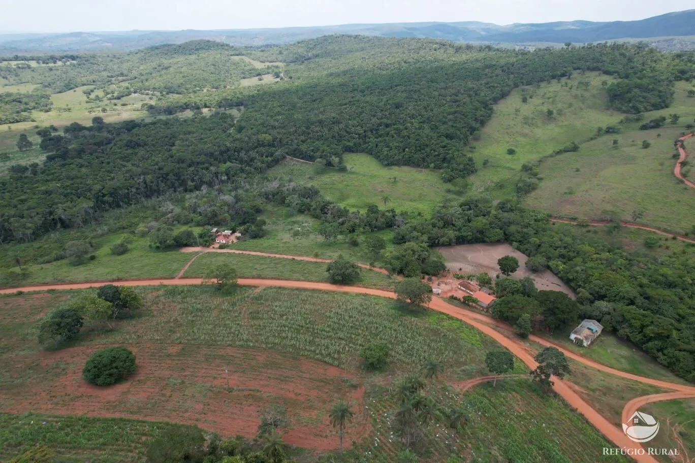 Fazenda à venda de 576 ha em Felício dos Santos, MG, Brasil