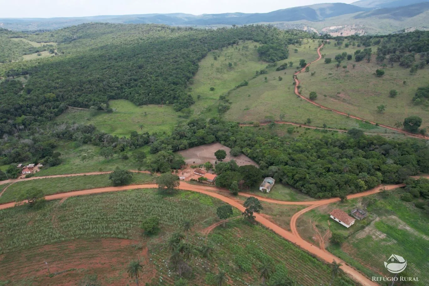 Fazenda à venda de 576 ha em Felício dos Santos, MG, Brasil