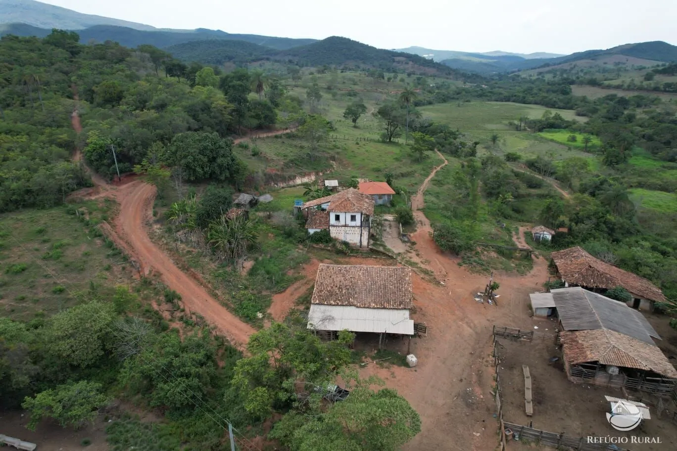 Fazenda à venda de 576 ha em Felício dos Santos, MG, Brasil