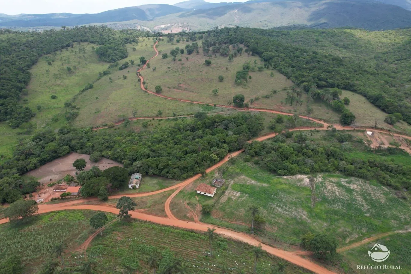 Fazenda à venda de 576 ha em Felício dos Santos, MG, Brasil