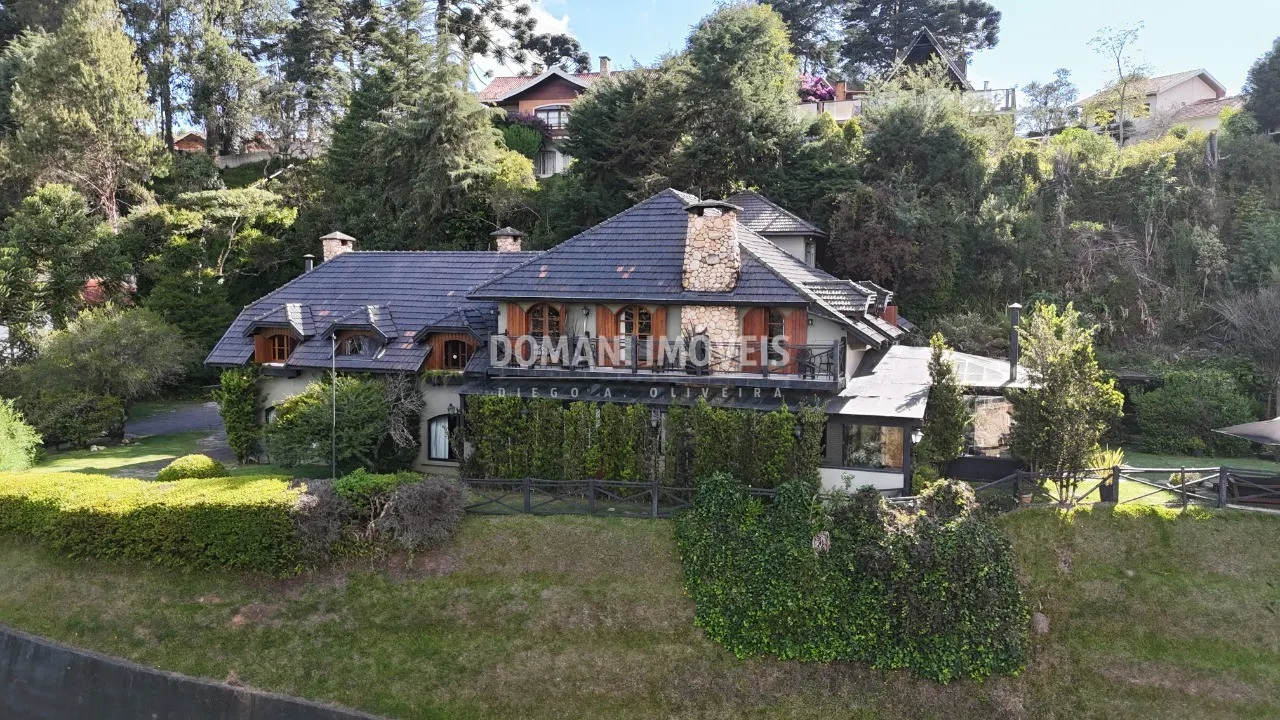 Comercial à venda de 3.850 m² em Campos do Jordão, SP, Brasil