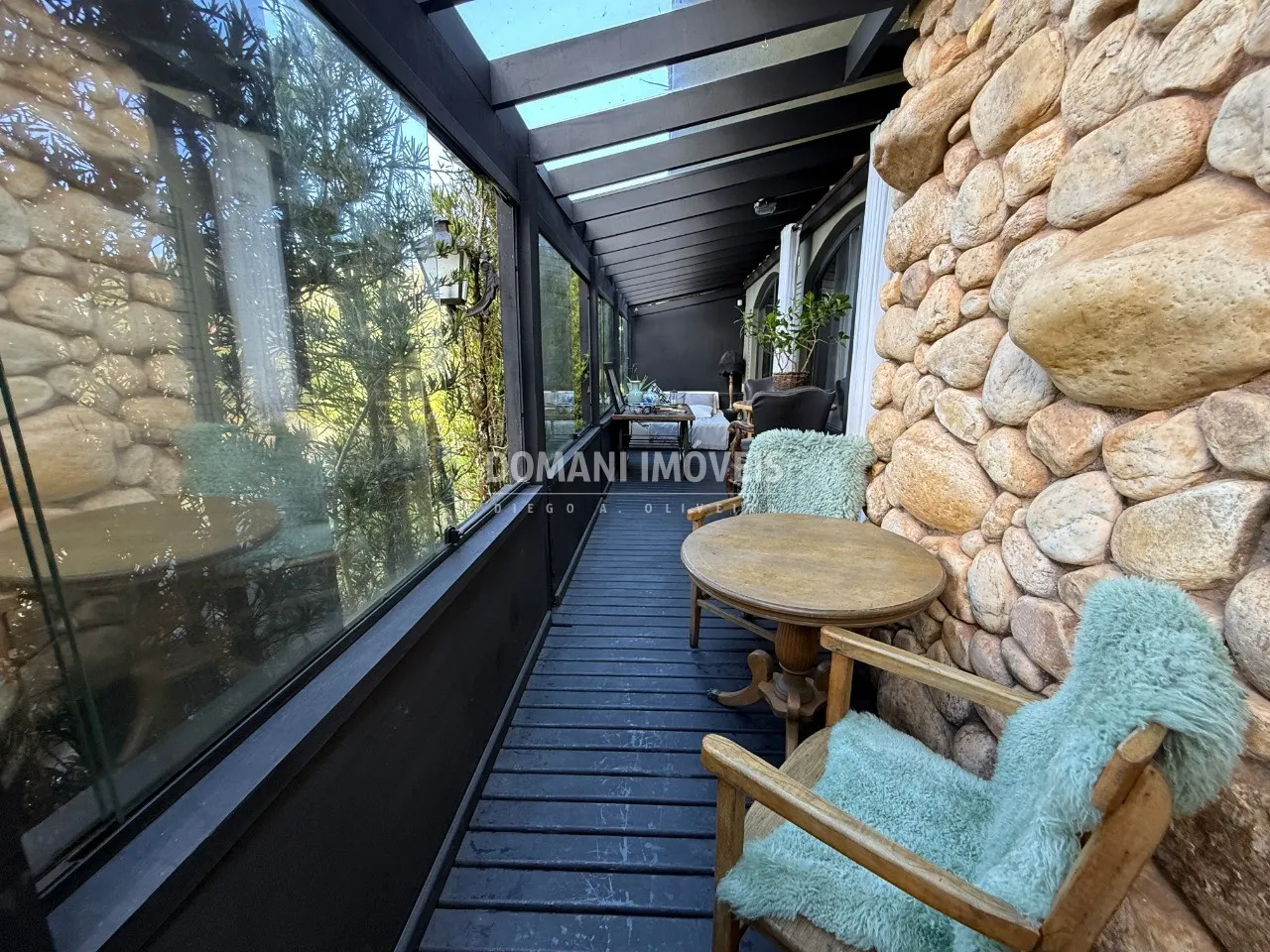 Comercial à venda de 3.850 m² em Campos do Jordão, SP, Brasil