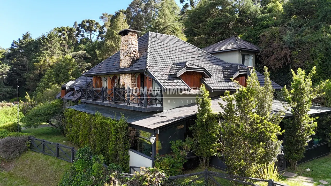 Comercial à venda de 3.850 m² em Campos do Jordão, SP, Brasil
