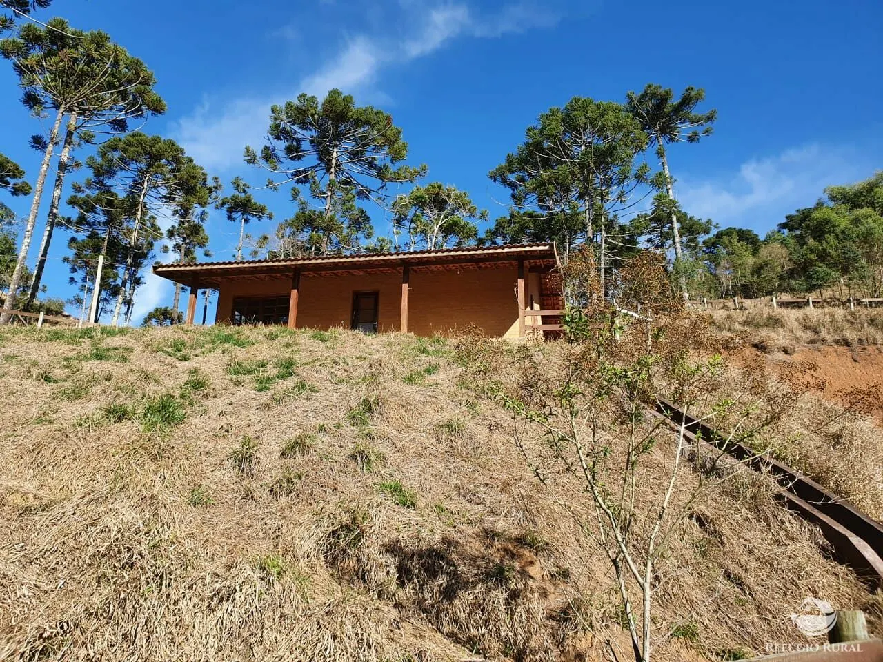 Small farm for sale of 111 acres in Santo Antônio do Pinhal, SP, Brazil