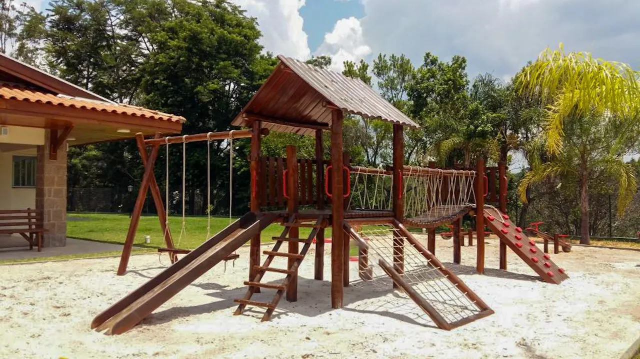 Plot for sale of 690 m² in Valinhos, SP, Brazil