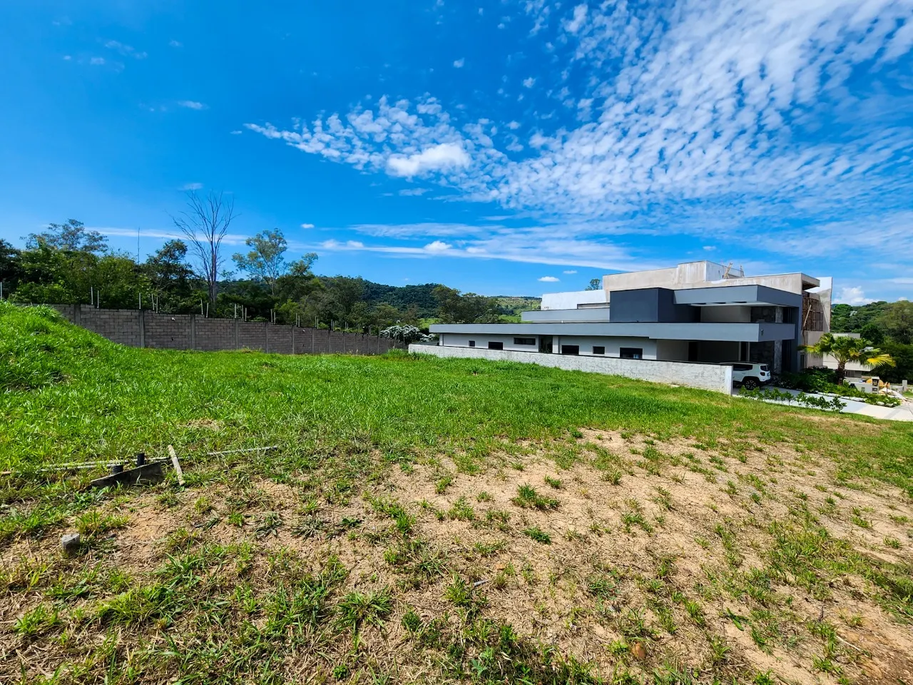 Plot for sale of 690 m² in Valinhos, SP, Brazil