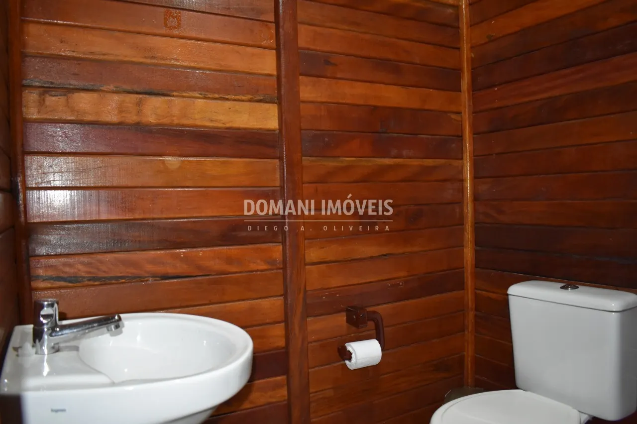 Casa à venda de 1.255 m² em Campos do Jordão, SP, Brasil