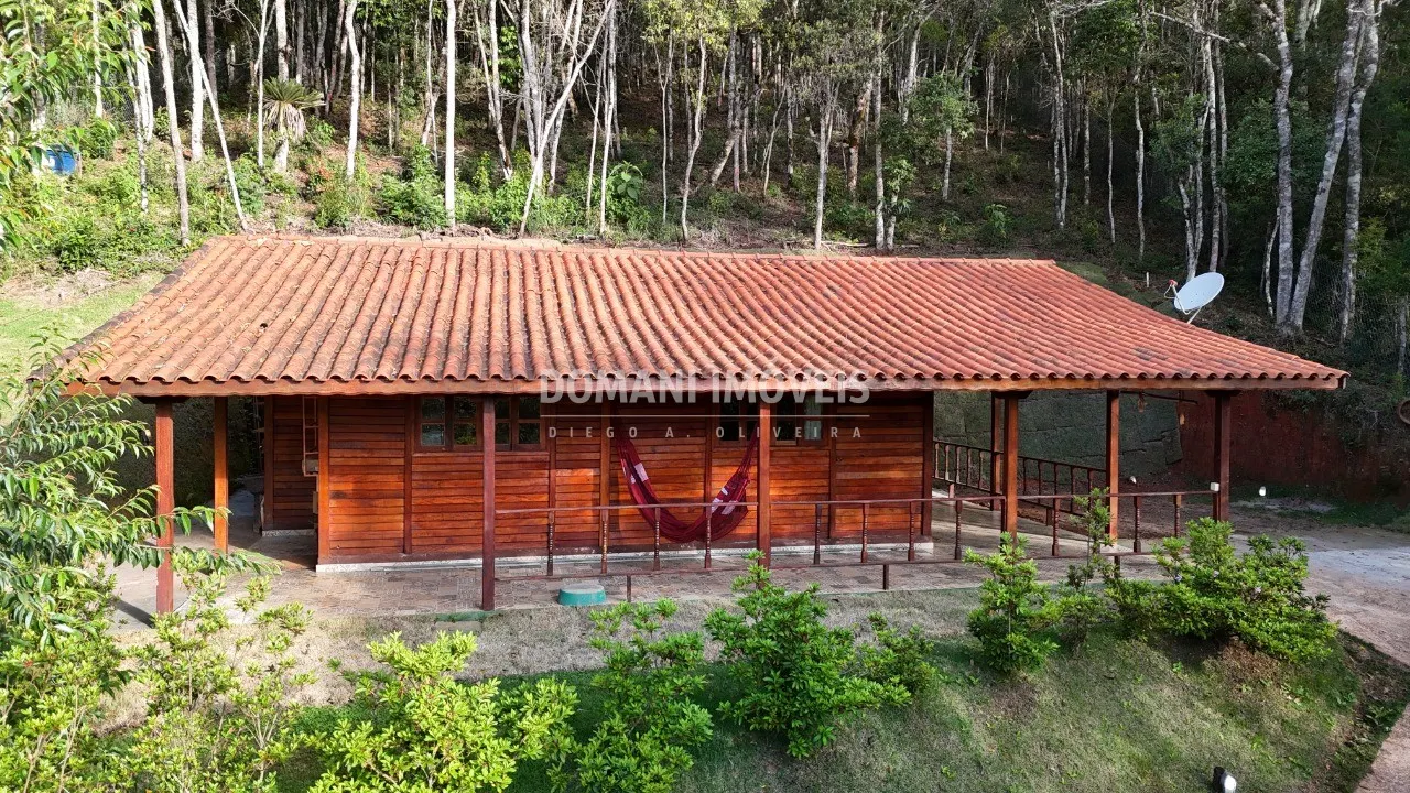 Casa à venda de 1.255 m² em Campos do Jordão, SP, Brasil