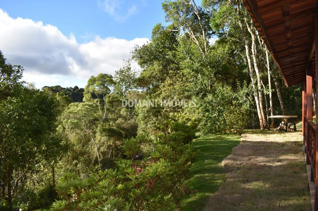 Casa à venda de 1.255 m² em Campos do Jordão, SP, Brasil