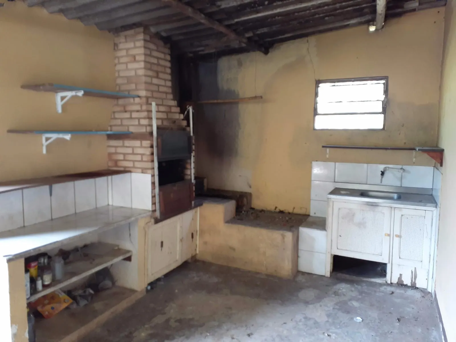 Chácara à venda de 8.000 m² em Paraibuna, SP, Brasil
