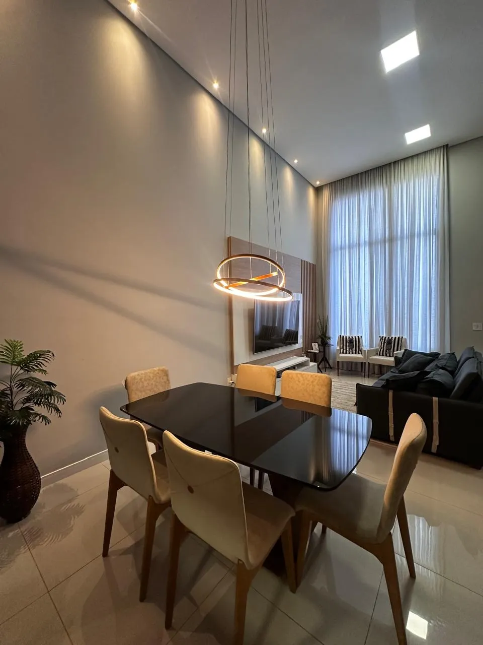Casa à venda de 250 m² em Hortolândia, SP, Brasil