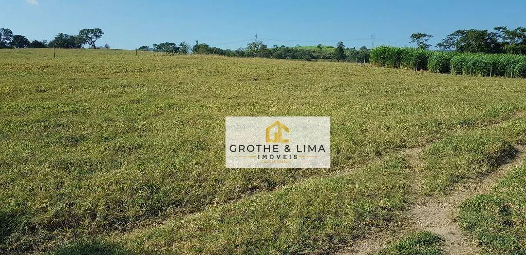 Small farm for sale of 18 acres in Caçapava, SP, Brazil