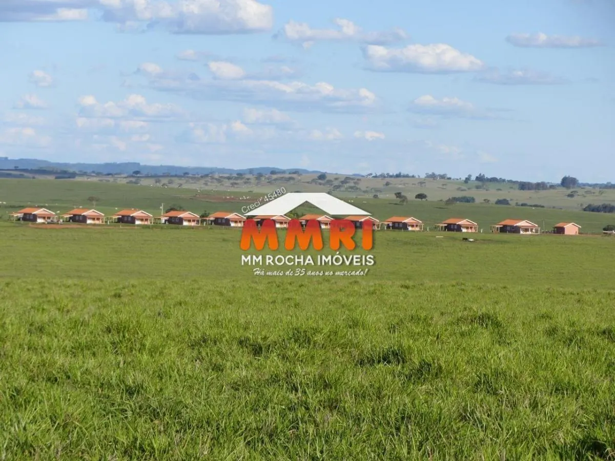 Fazenda à venda de 1.174 ha em Pompéia, SP, Brasil