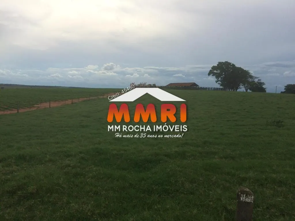 Fazenda à venda de 1.174 ha em Pompéia, SP, Brasil