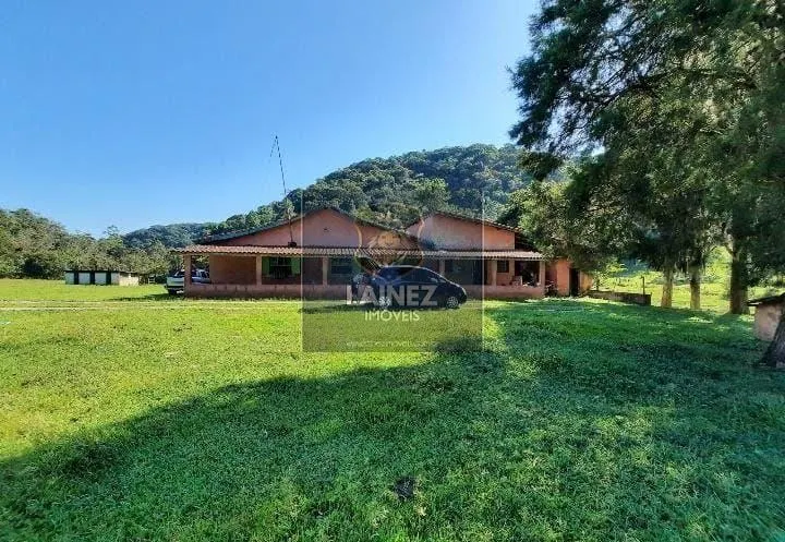 Sítio à venda de 9 ha em Juquitiba, SP, Brasil