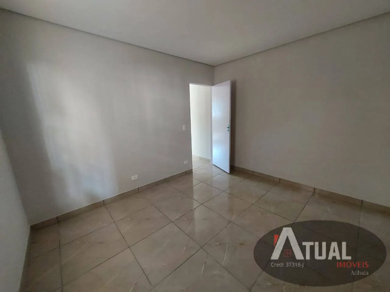 Casa para Alugar de 50 m² em Mairiporã, SP, Brasil