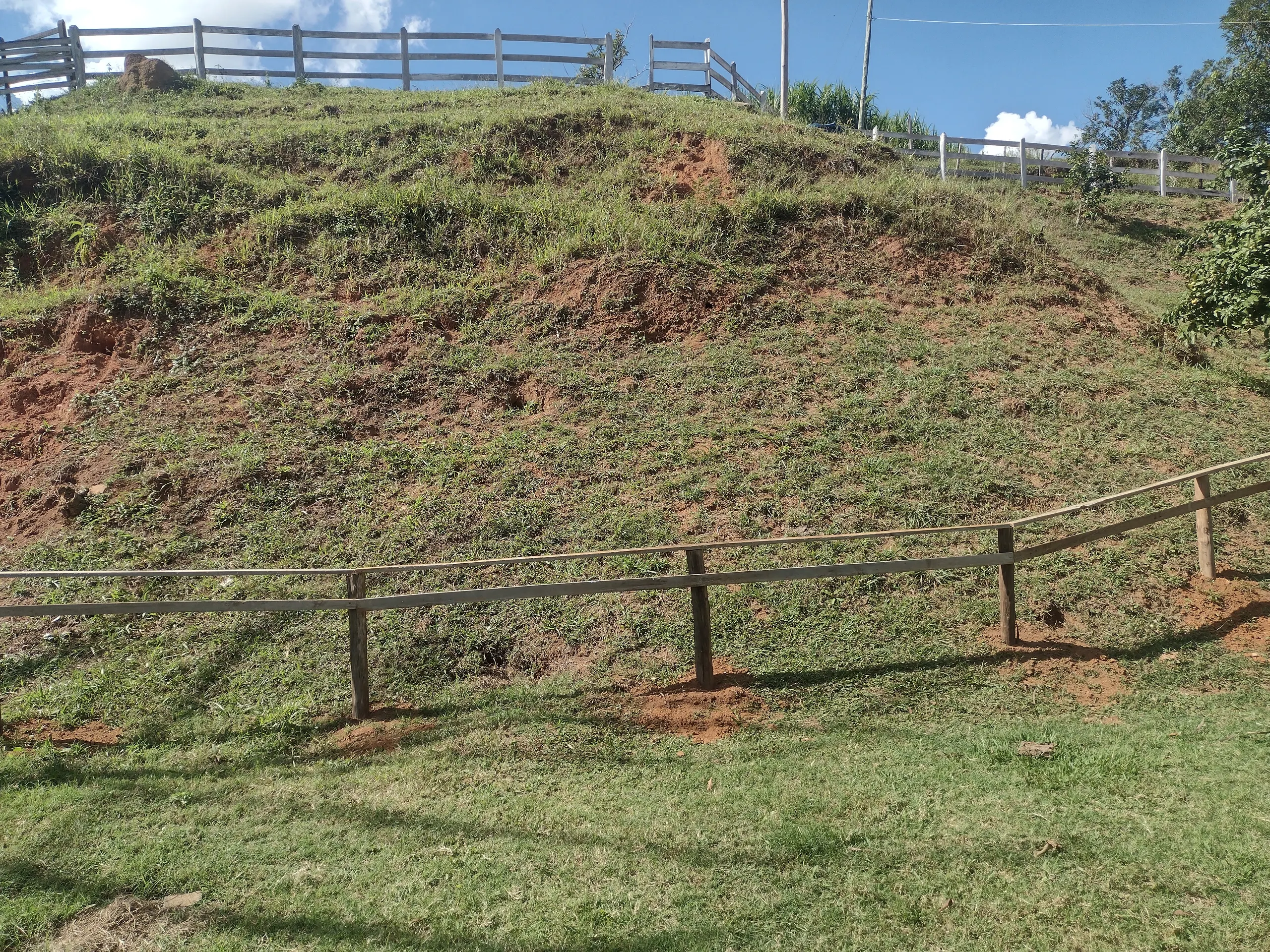Chácara à venda de 3.000 m² em Paraisópolis, MG, Brasil