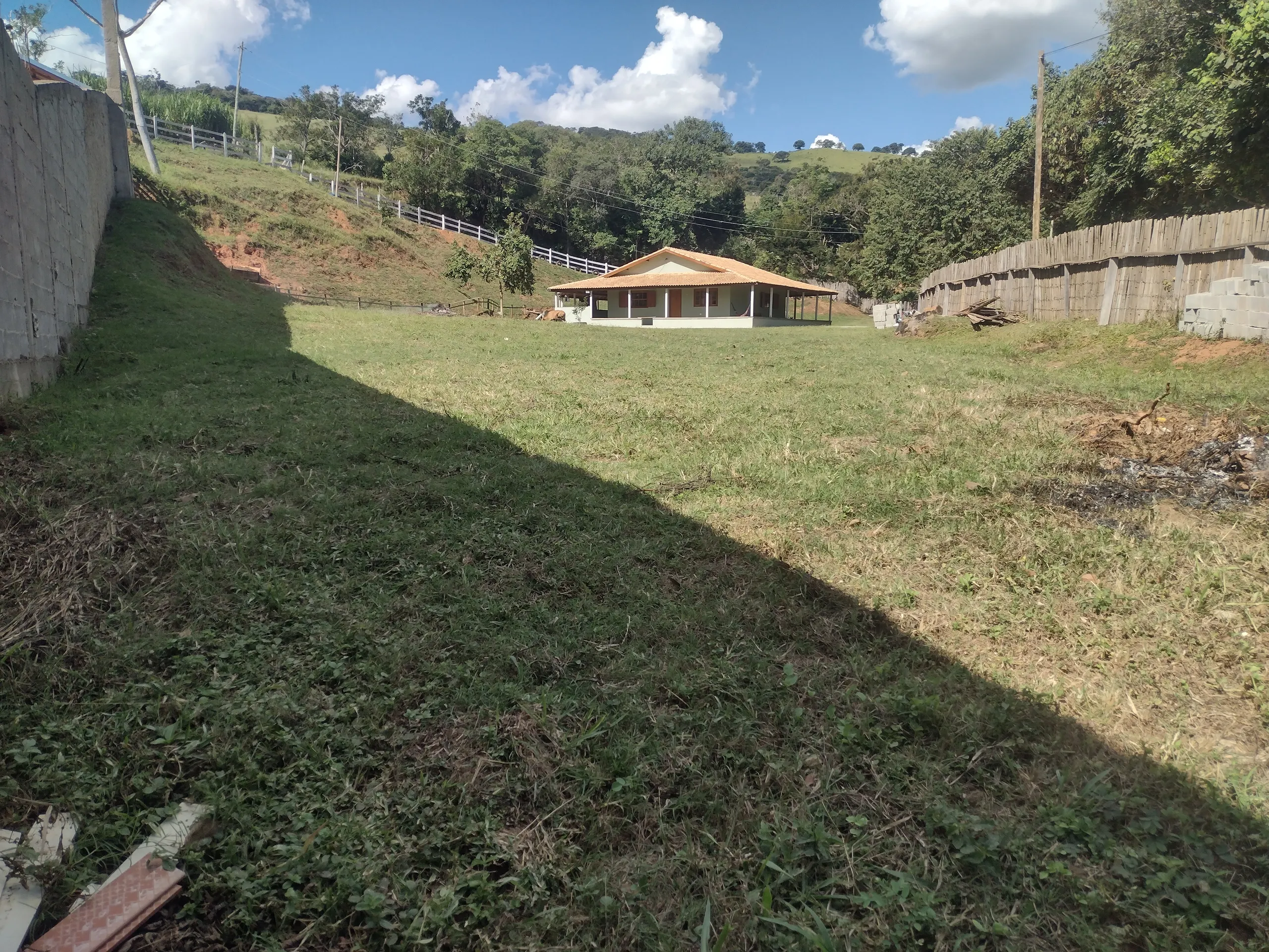 Chácara à venda de 3.000 m² em Paraisópolis, MG, Brasil