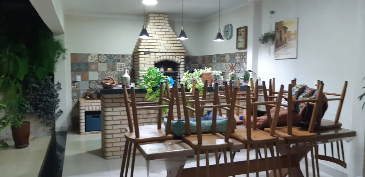 Casa à venda de 350 m² em Americana, SP, Brasil