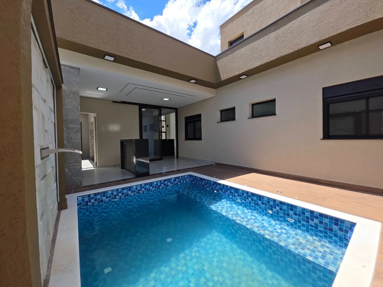 Casa à venda de 250 m² em Hortolândia, SP, Brasil