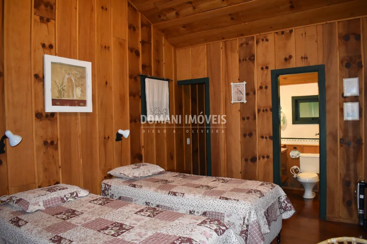 Casa à venda de 2.920 m² em Campos do Jordão, SP, Brasil