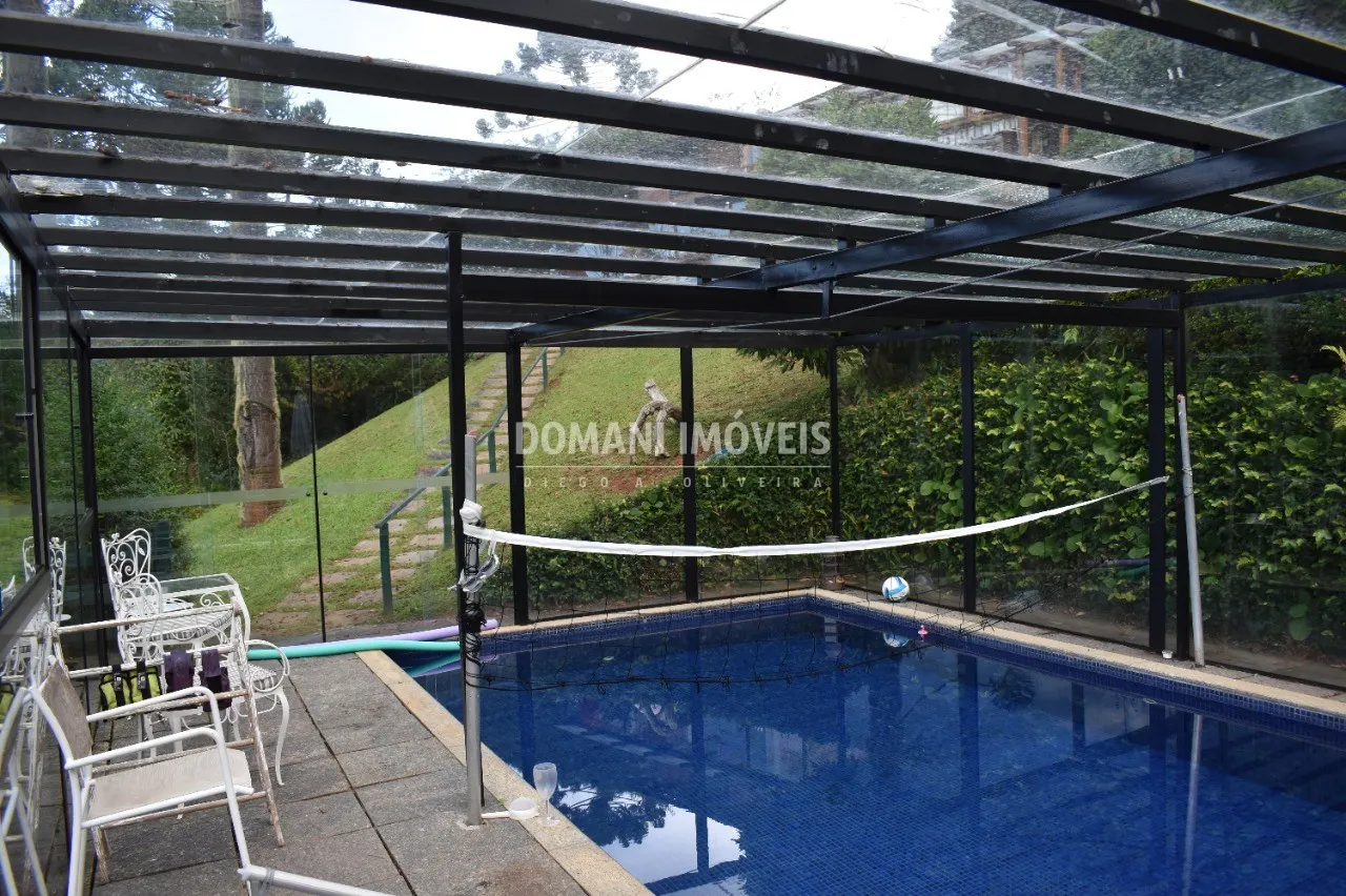 Casa à venda de 2.920 m² em Campos do Jordão, SP, Brasil