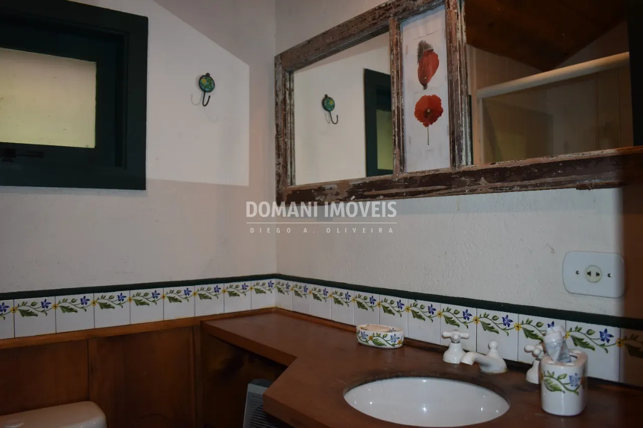Casa à venda de 2.920 m² em Campos do Jordão, SP, Brasil