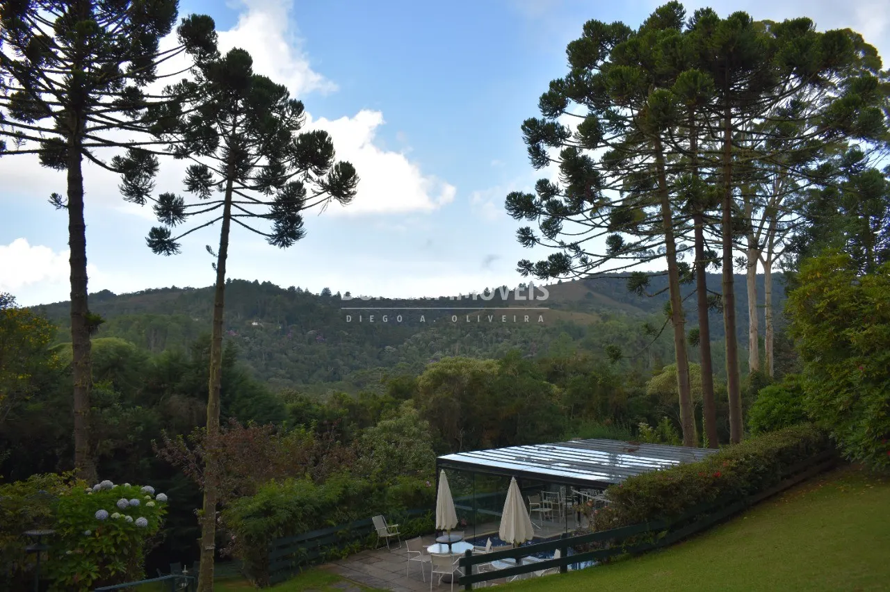 Casa à venda de 2.920 m² em Campos do Jordão, SP, Brasil