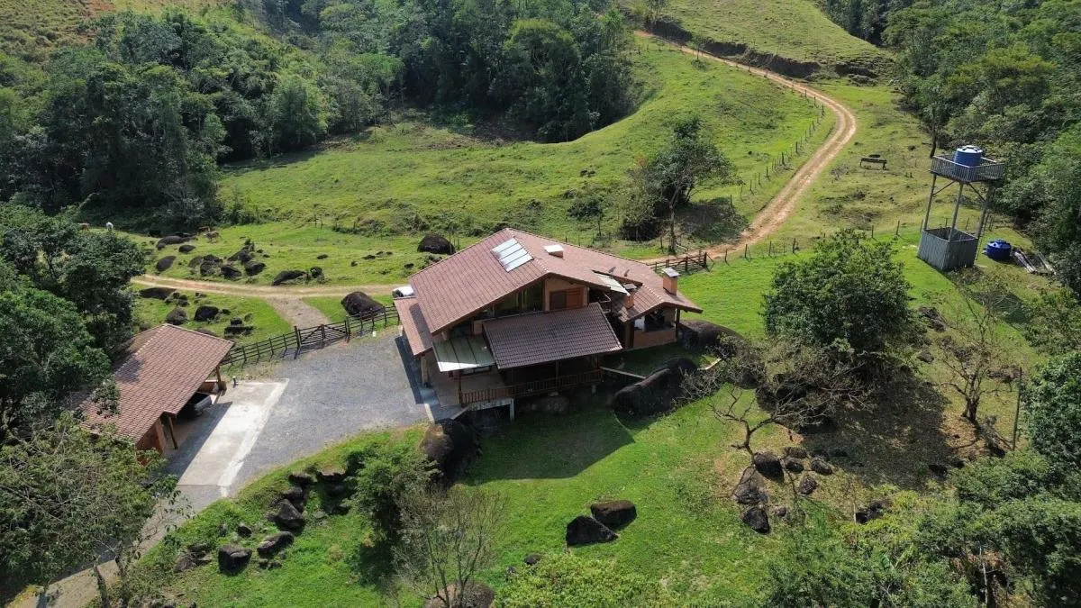 Country home for sale of 5 acres in Monteiro Lobato, SP, Brazil