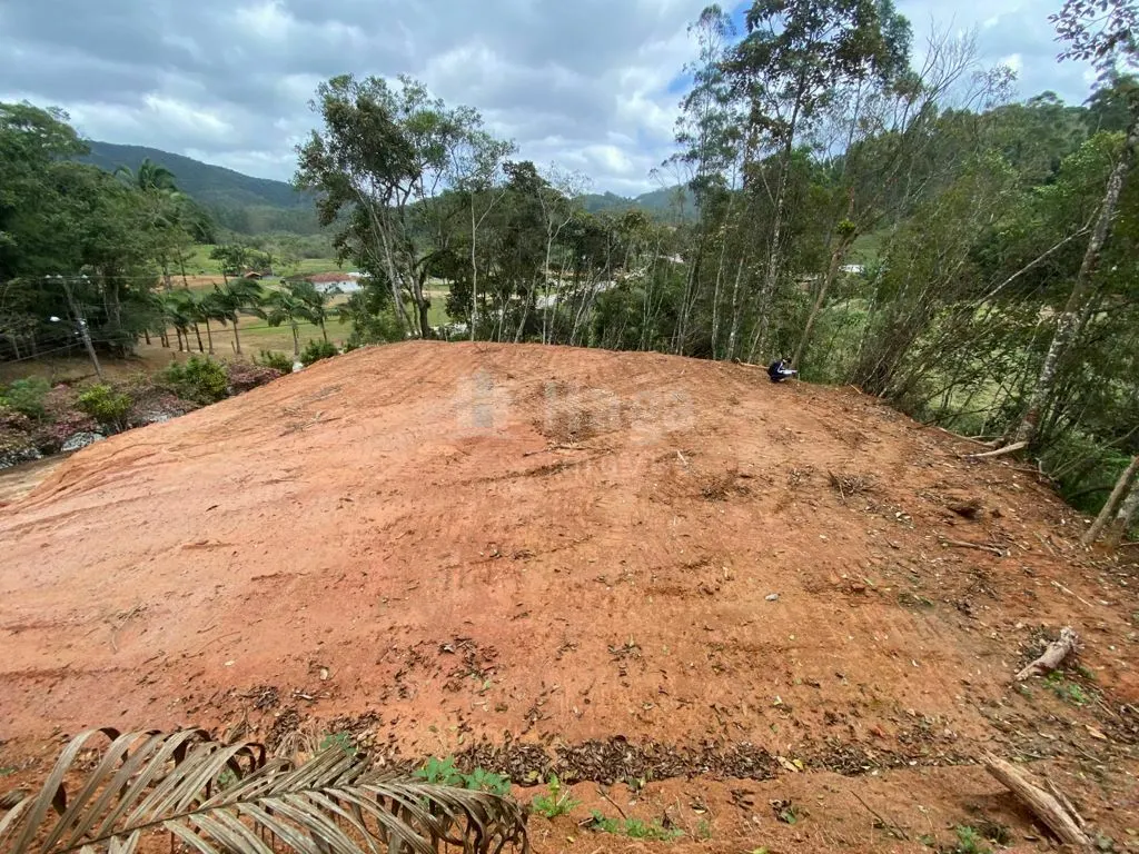 Terreno à venda de 900 m² em Nova Trento, SC, Brasil