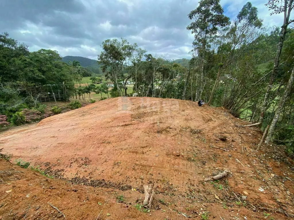 Terreno à venda de 900 m² em Nova Trento, SC, Brasil
