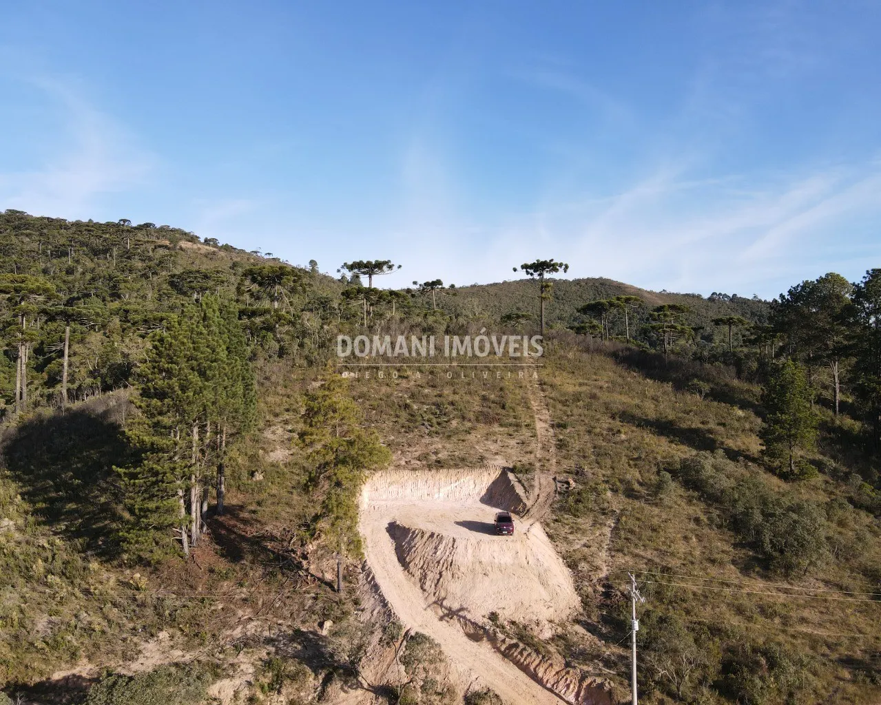 Terreno à venda de 1.470 m² em Campos do Jordão, SP, Brasil