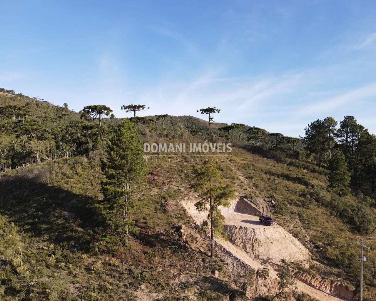Terreno à venda de 1.470 m² em Campos do Jordão, SP, Brasil
