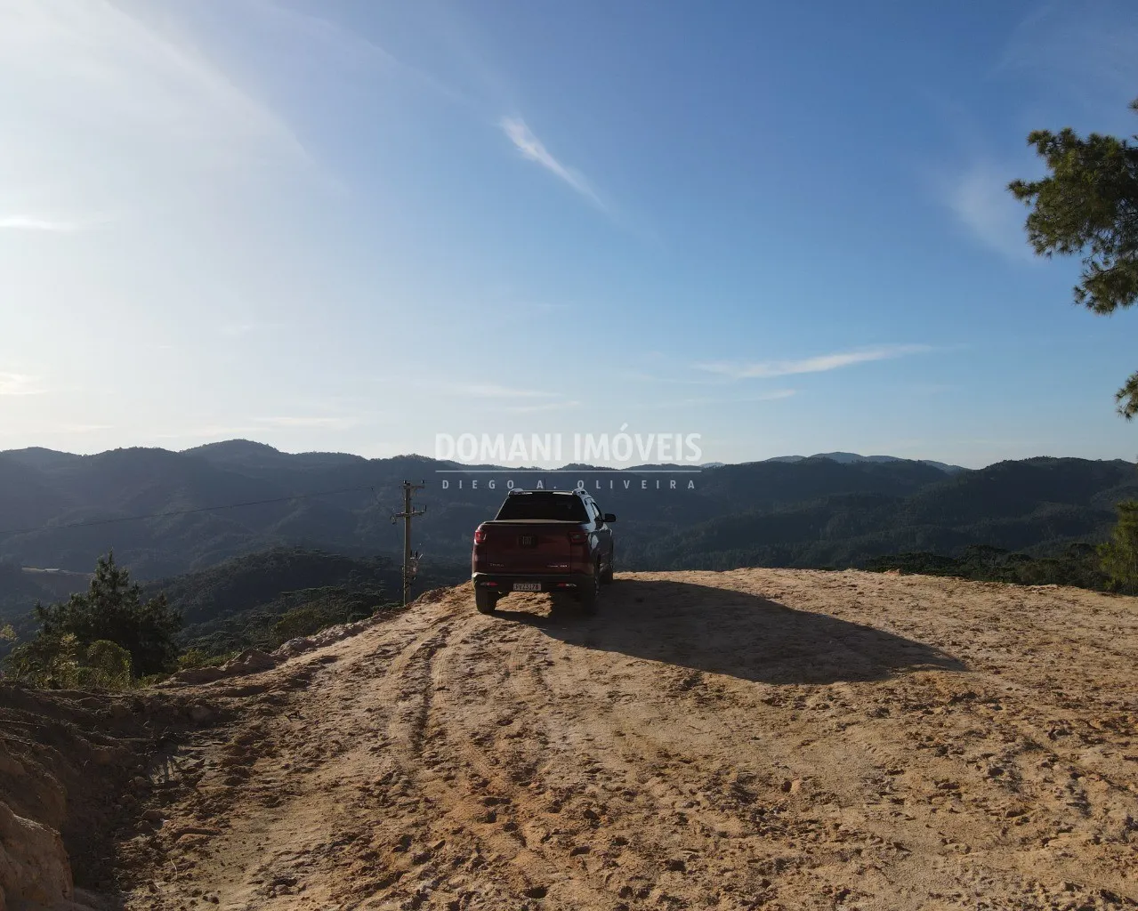 Terreno à venda de 1.470 m² em Campos do Jordão, SP, Brasil