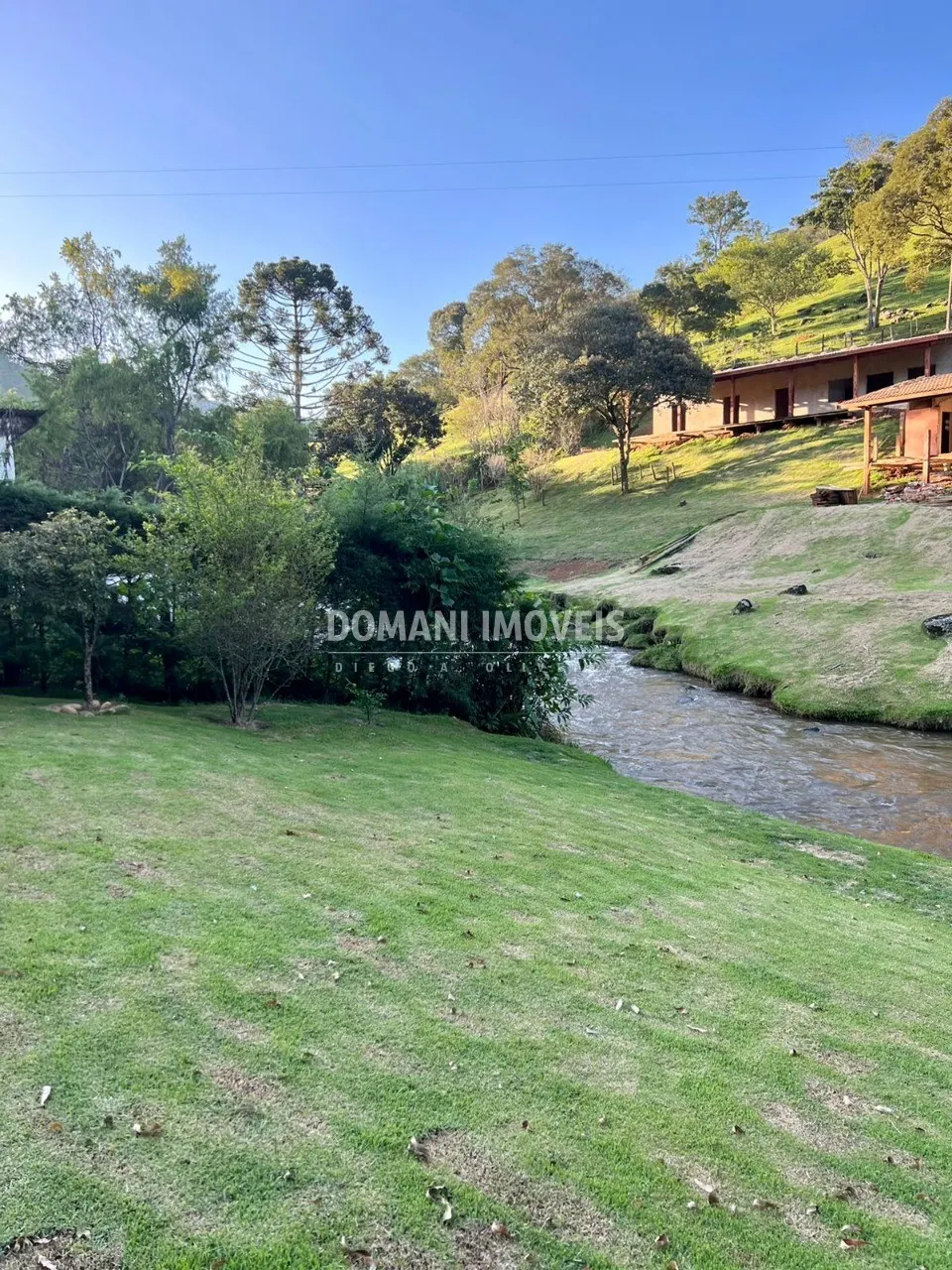 Sítio à venda de 2.000 m² em Sapucaí-Mirim, MG, Brasil