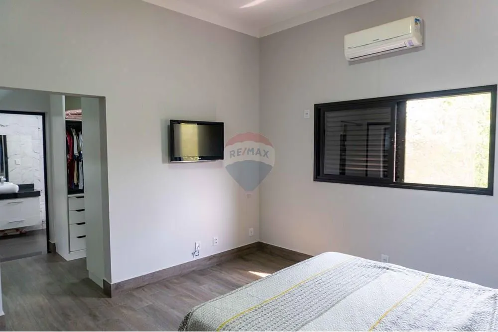 Country home for sale of 1,787 m² in Nova Odessa, SP, Brazil