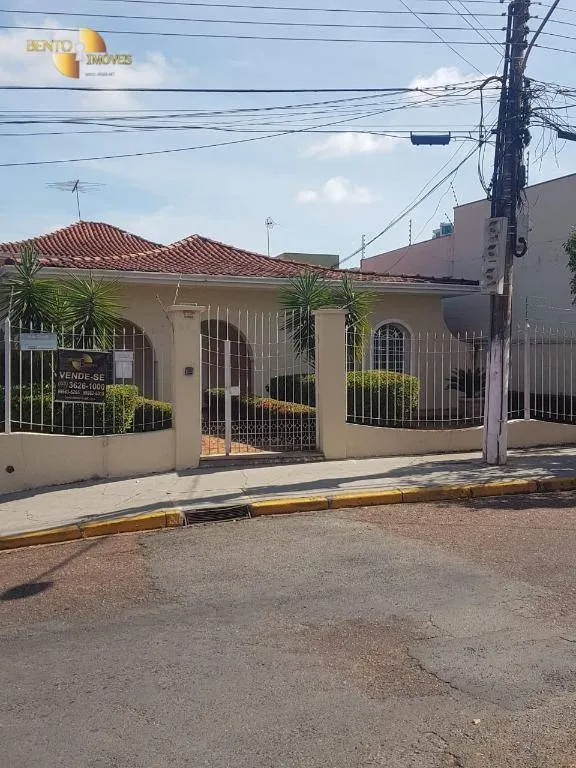 Casa à venda de 450 m² em Cuiabá, MT, Brasil