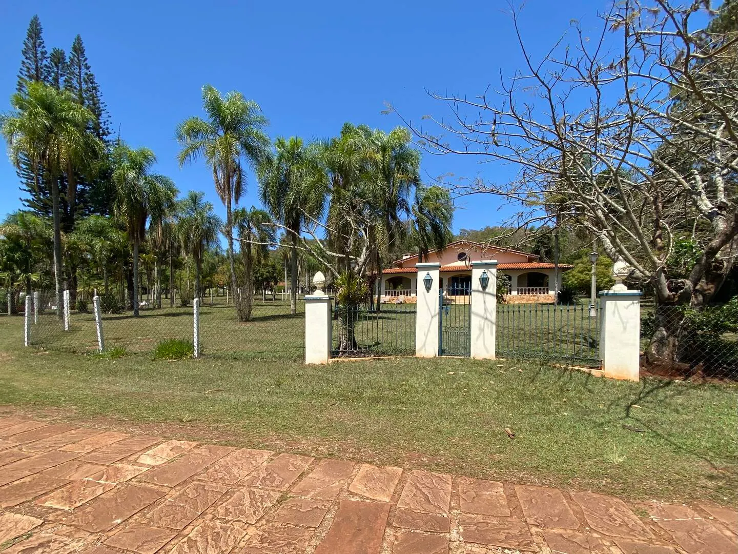 Chácara à venda de 4.000 m² em Piraju, SP, Brasil