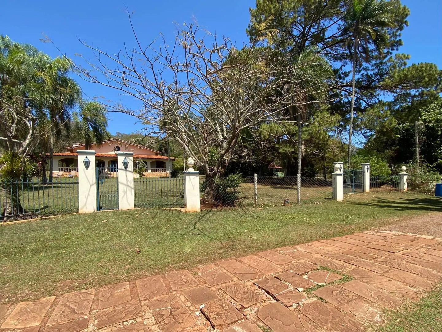 Chácara à venda de 4.000 m² em Piraju, SP, Brasil