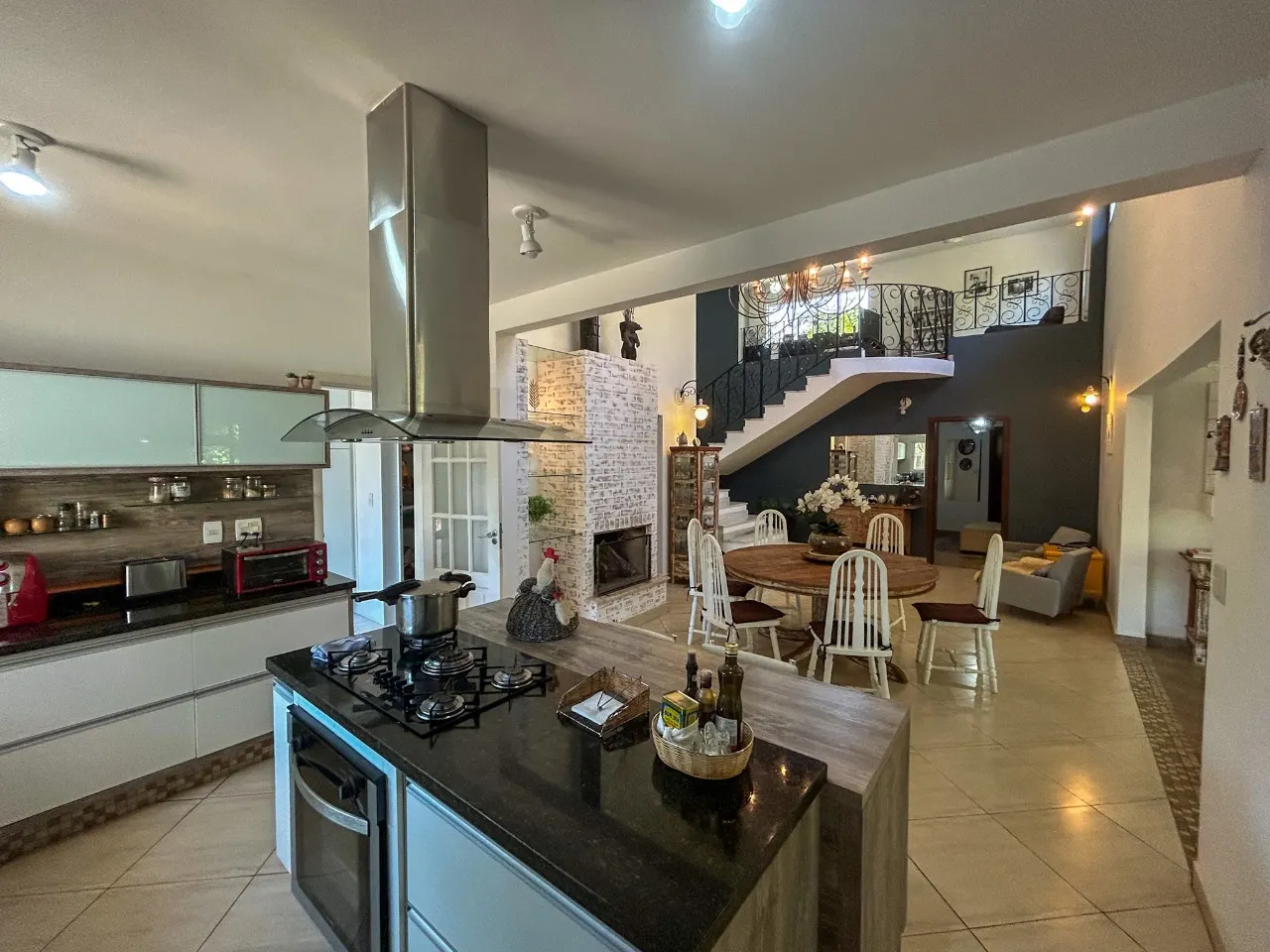 House for sale of 1,000 m² in Valinhos, SP, Brazil