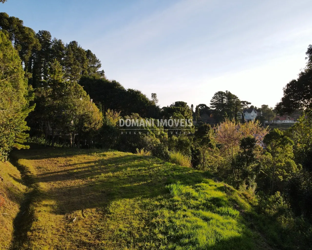 Terreno à venda de 4.300 m² em Campos do Jordão, SP, Brasil