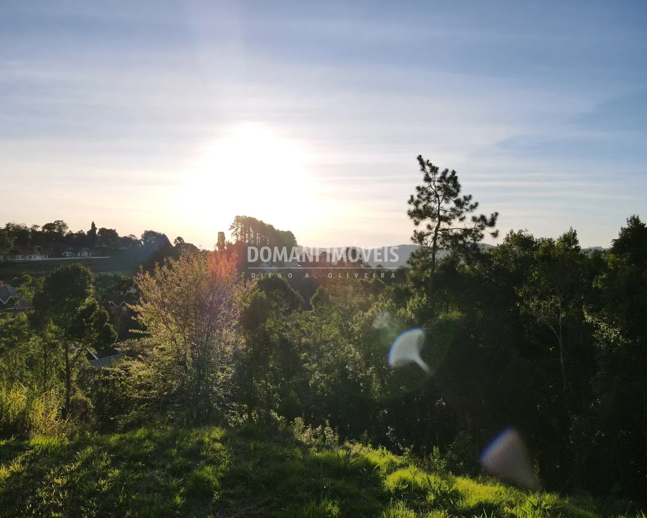 Terreno à venda de 4.300 m² em Campos do Jordão, SP, Brasil