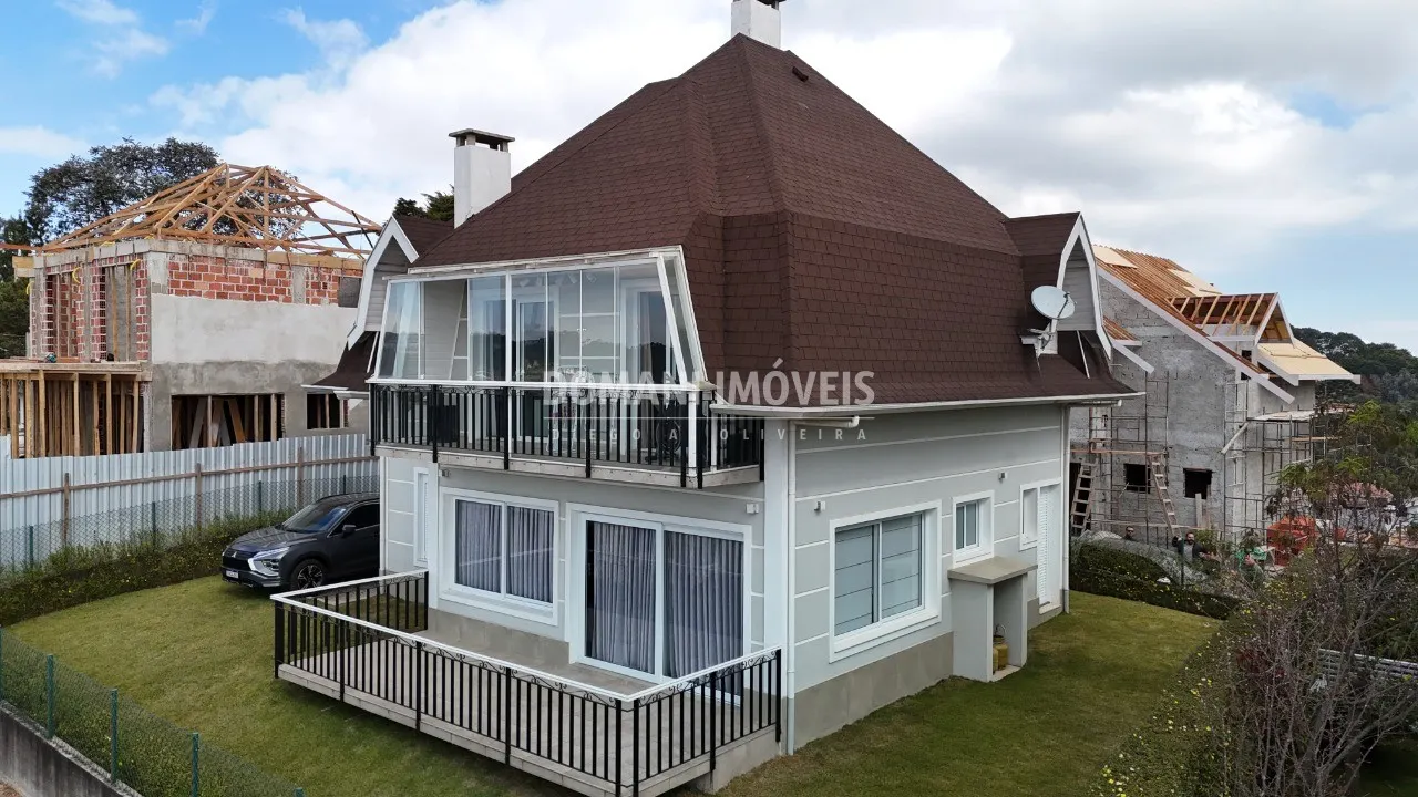 Casa à venda de 330 m² em Campos do Jordão, SP, Brasil